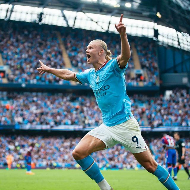 德转列自由转会身价前10：姆巴佩1.8亿欧第1，梅西8000万第2（德转公布自由转会身价前十：姆巴佩1.8亿欧领跑，梅西8000万居次）