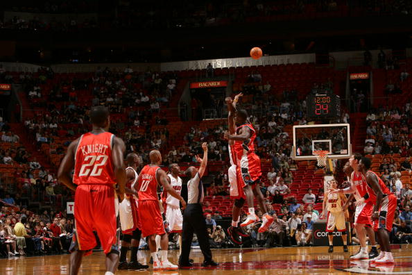 巴尔达诺：皇马想念克罗斯和莫德里奇，球队需要掌控比赛后腰（巴尔达诺：皇马怀念克罗斯与莫德里奇，球队亟需节奏掌控型后腰）