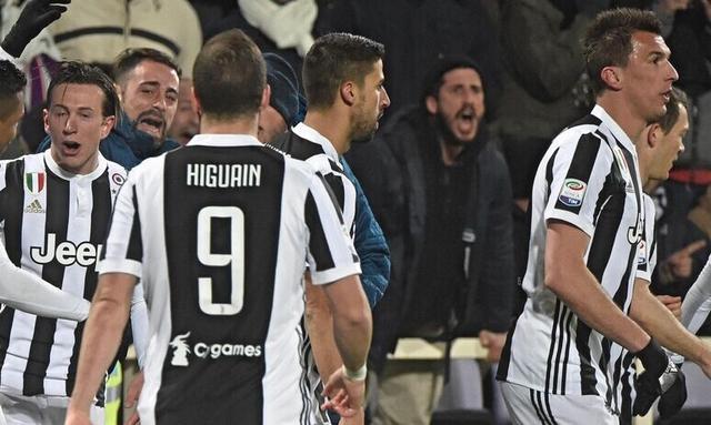 本赛季五大联赛场均积分前20：拜仁、巴萨、皇马、阿森纳前4（五大联赛本季场均积分前20榜：拜仁、巴萨、皇马、阿森纳包揽前四）