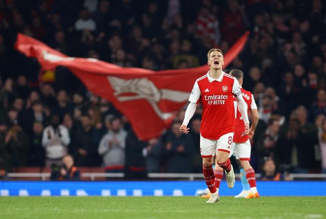 小彩娃21分6发获MVP欧冠土耳其费内巴切零封本菲卡技术统计（欧冠技术统计：小彩娃砍21分送6记发球得分当选MVP 土耳其费内巴切3-0零封本菲卡）