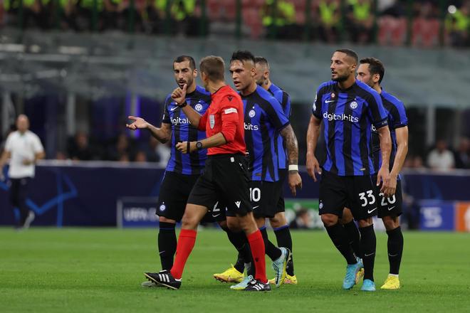 米兰vs拉齐奥：莱奥搭档恩昆库，莫德里奇、拉比奥出战（米兰迎战拉齐奥：莱奥联袂恩昆库，莫德里奇、拉比奥出战）