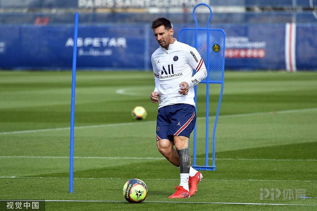 尹鸿博感谢国足官方祝福：能为国征战是我此生最大骄傲和荣耀（尹鸿博致谢国足官方祝福：为国出战是一生最大的荣耀与骄傲）